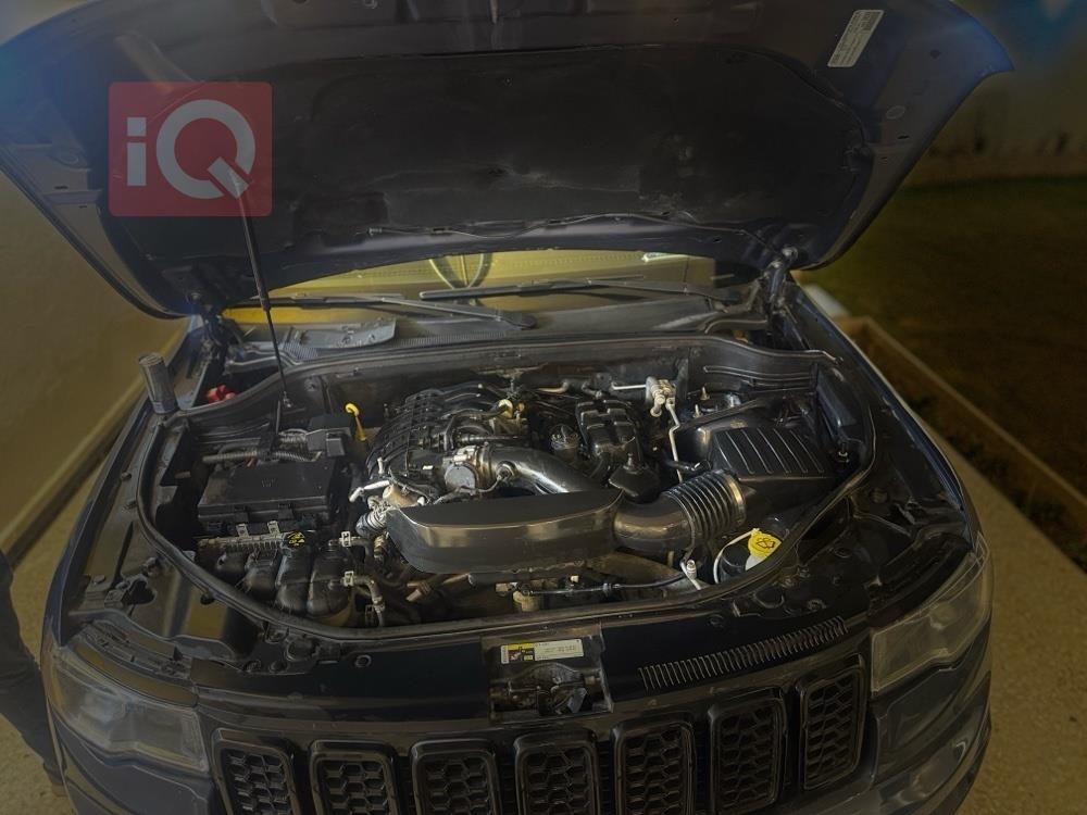 جيب جراند شيروكي